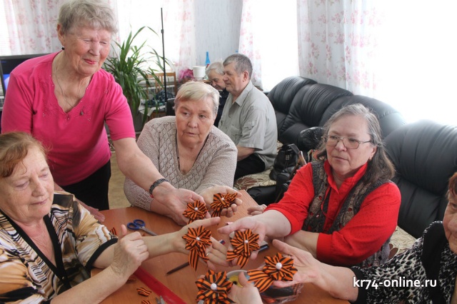 ÐÐ°ÑÐ°Ð±Ð°ÑÑÐºÐ¸Ðµ Ð¿ÐµÐ½ÑÐ¸Ð¾Ð½ÐµÑÑ ÑÐ¾Ð·Ð´Ð°ÑÑ Ð¿Ð°Ð¼ÑÑÐ½ÑÑ ÑÐ¸Ð¼Ð²Ð¾Ð»Ð¸ÐºÑ ÑÐ²Ð¾Ð¸Ð¼Ð¸ ÑÑÐºÐ°Ð¼Ð¸